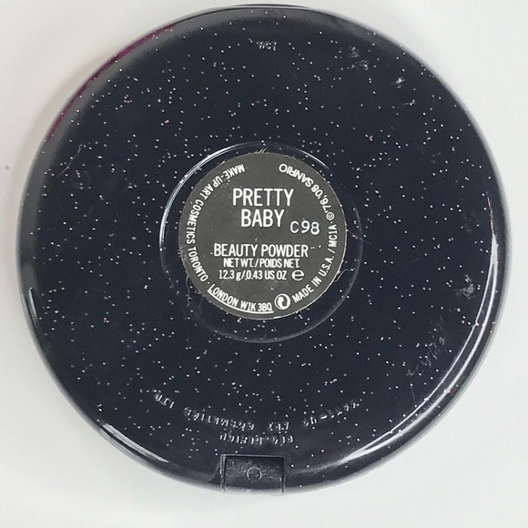 MAC Hello Kitty Beauty Powder PRETTY BABY - Picture 3 of 3